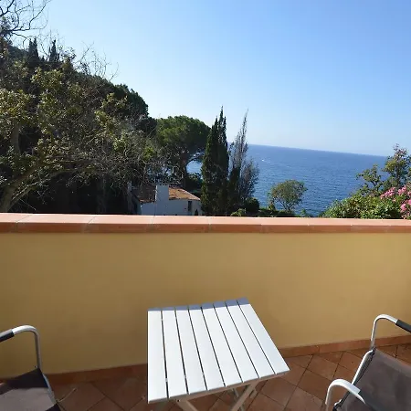 Federica Le Sprizze Marciana Marina (Isola d'Elba)